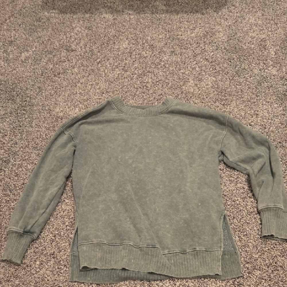 SO Women's Olive Crew Neck Sweater